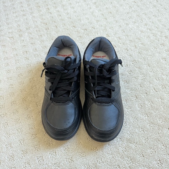 New Balance WW 813 black athletic walking shoes
Size US7 women’s - Picture 6 of 6
